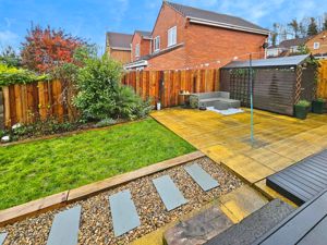 Photo 8- click for photo gallery